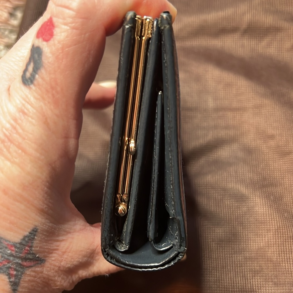 Burberry wallet - Picture 4 of 10